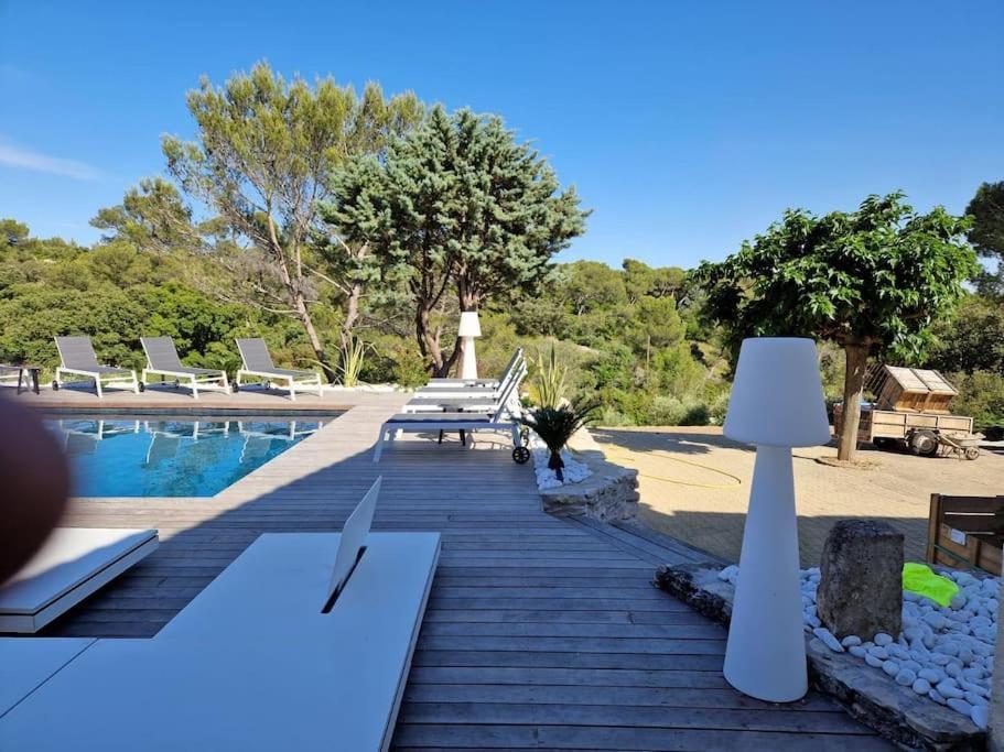 Magnifique Villa De Luxe Au Coeur De La Garrigue Nîmes Zewnętrze zdjęcie